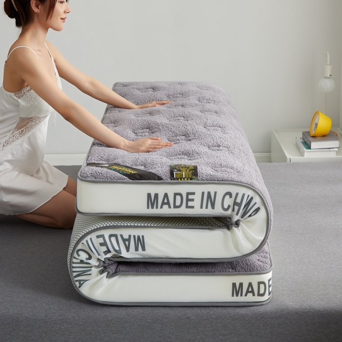 91家纺网 家纺一手货源 找家纺 优莱床垫2022羊羔绒乳胶床垫乳胶羊羔绒蝴蝶灰色（10cm）