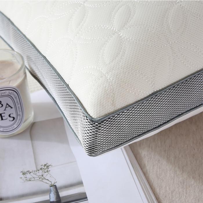 91家纺网 家纺一手货源 找家纺 赛格时代家居  2022爆款云端舒适羽丝绒枕芯  儿童枕芯