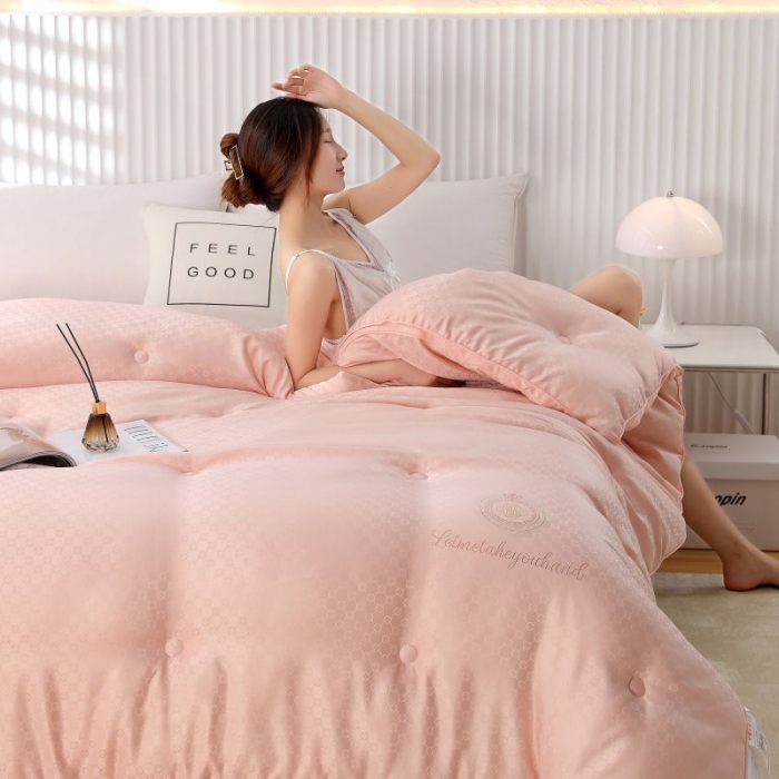 91家纺网 家纺一手货源 找家纺 （总）伊被源 2022新款磨毛提花冬被