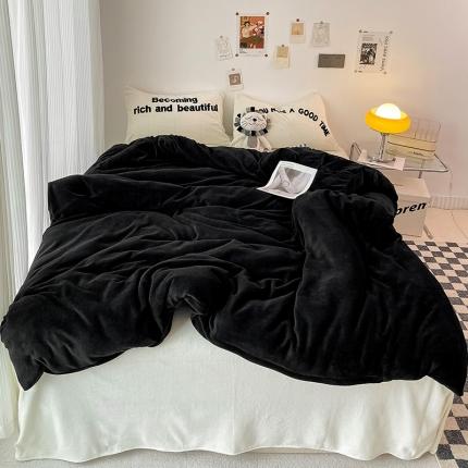 91家纺网 家纺一手货源 找家纺 山茶家纺2022新款牛奶绒系列四件套 遇见遇见--黑拼白