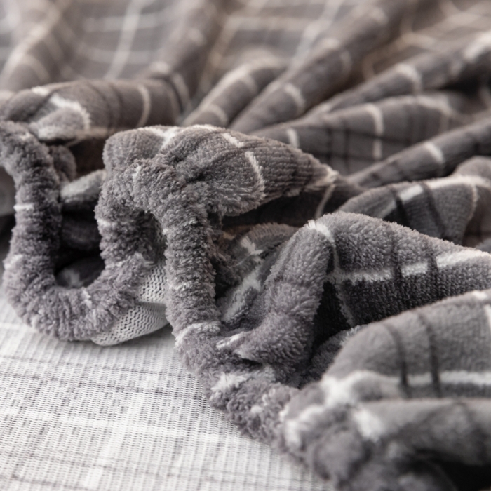 91家纺网 家纺一手货源 找家纺 春寻家纺 2022新款加厚牛奶绒床笠 深灰格