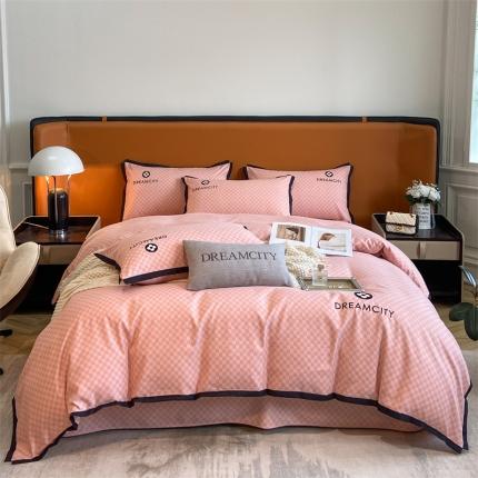 91家纺网 家纺一手货源 找家纺 金麦 新款肌理纹加厚磨毛刺绣棋盘格四件套—赫本系列 粉