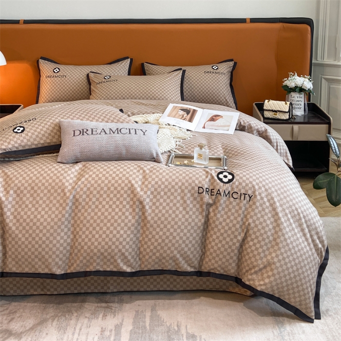 91家纺网 家纺一手货源 找家纺 金麦 新款肌理纹加厚磨毛刺绣棋盘格四件套—赫本系列 咖