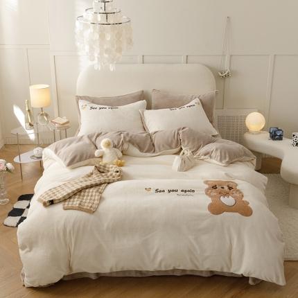 91家纺网 家纺一手货源 找家纺 2024新卡通小熊贴布绣牛奶珊瑚绒床上四件套法兰绒床单被套