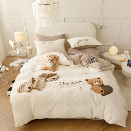 铭动 2023新款卡通小熊牛奶绒四件套 爱心熊-白