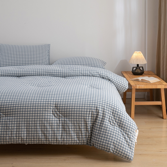 91家纺网 家纺一手货源 找家纺 久典家居 2022新款A类色织水洗棉大豆春秋被冬被被芯 蓝小格