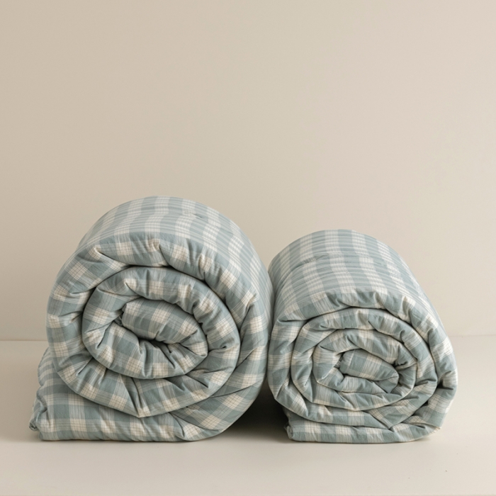 91家纺网 家纺一手货源 找家纺 久典家居 2022新款A类色织水洗棉大豆春秋被冬被被芯 清雅绿