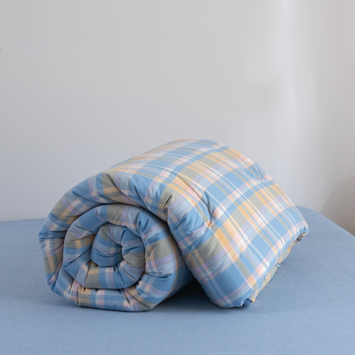 91家纺网 家纺一手货源 找家纺 久典家居 2022新款A类色织水洗棉大豆春秋被冬被被芯 昭华蓝