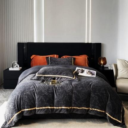 91家纺网 家纺一手货源 找家纺 朵美 2022新款雕花保暖绒四件套-宽边织带款 柏拉图（灰黑）