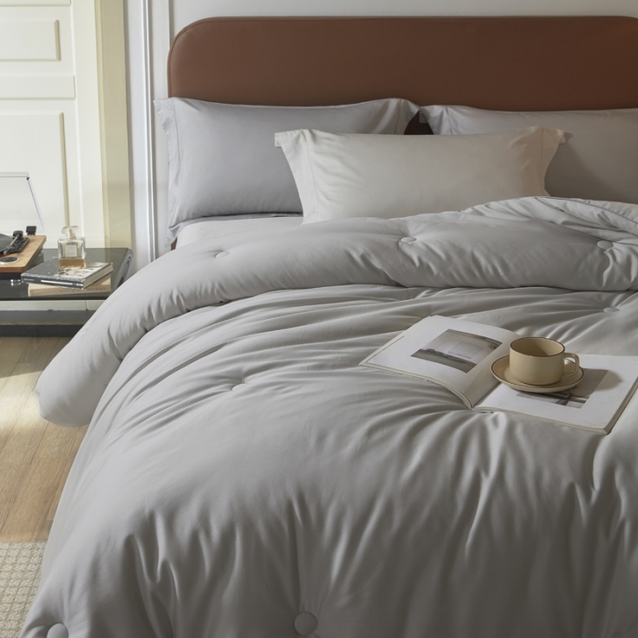 91家纺网 家纺一手货源 找家纺 云栖家居 2022A类80支棉天丝舒柔冬被 灰色