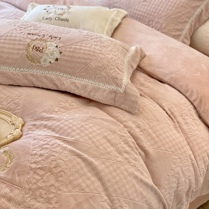 91家纺网 家纺一手货源 找家纺 总馨蕊家居 2022新款轻奢煦暖绒莫奈系列四件套-第 三组