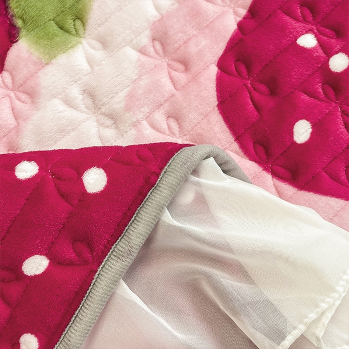 91家纺网 家纺一手货源 找家纺 安哆啦 2022新款绗缝加厚磨毛夹棉花边牛奶绒床笠 草莓甜心
