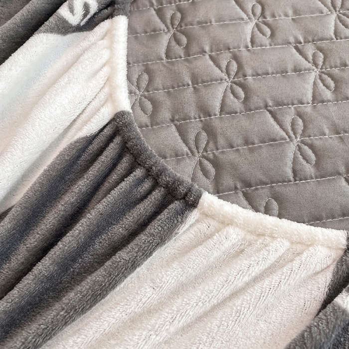 91家纺网 家纺一手货源 找家纺 安哆啦 2022新款绗缝加厚磨毛夹棉花边牛奶绒床笠 格子羊咩咩