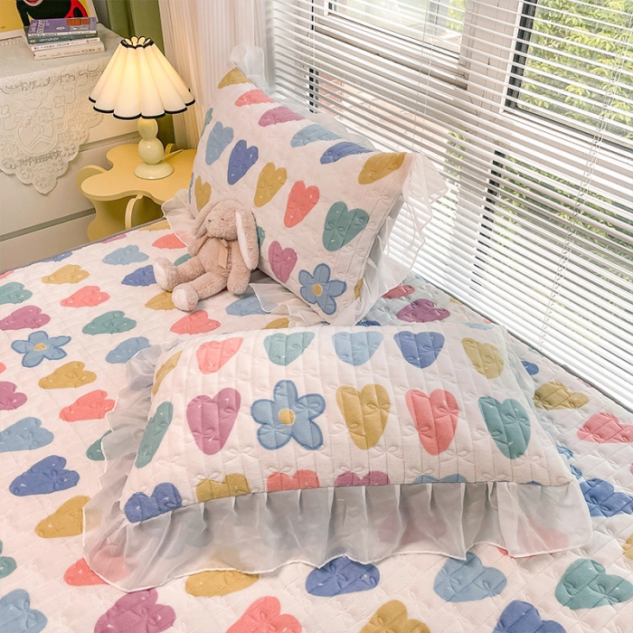 91家纺网 家纺一手货源 找家纺 安哆啦 2022新款绗缝加厚磨毛夹棉花边牛奶绒床笠 心花怒放