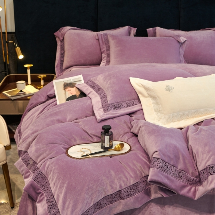 91家纺网 家纺一手货源 找家纺 榻尚 2023新款婴肤绒镂空工艺四件套-柔梦系列 嫣然紫