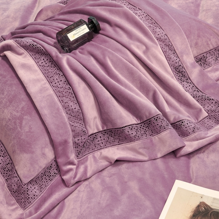 91家纺网 家纺一手货源 找家纺 榻尚 2023新款婴肤绒镂空工艺四件套-柔梦系列 嫣然紫