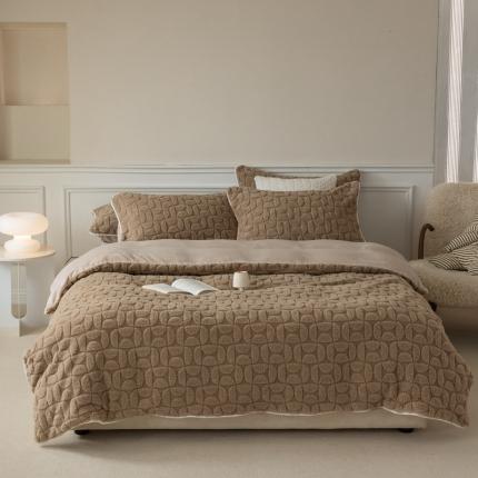 91家纺网 家纺一手货源 找家纺 源启生活 2022冬季新款提花牛奶绒四件套（会员-10） 弦月咖