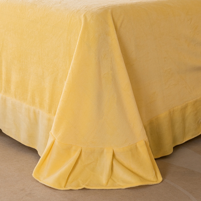 91家纺网 家纺一手货源 找家纺 宅家居 2023新款蒂娜系列加厚牛奶绒刺绣四件套 蒂娜-黄色