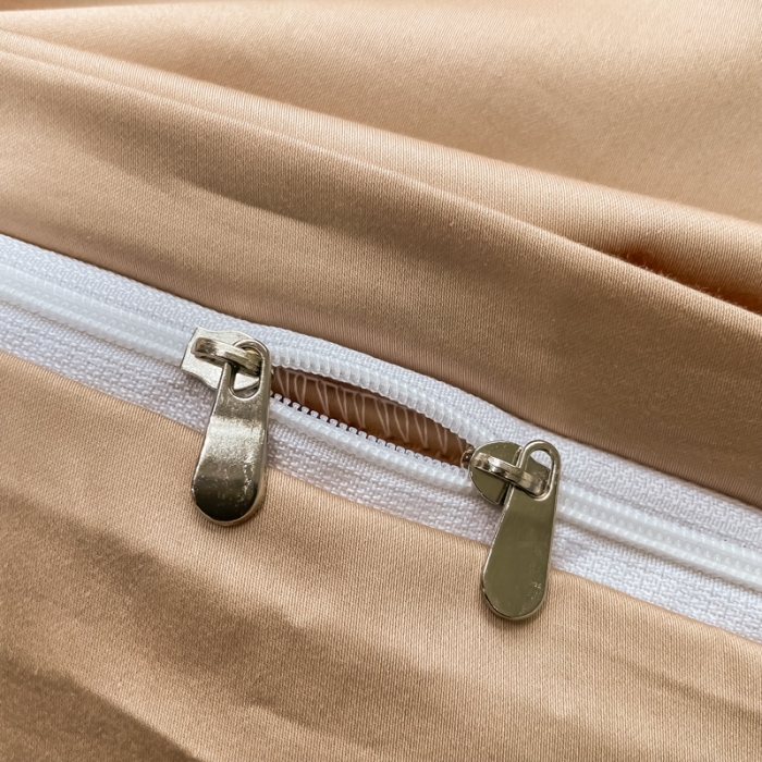 91家纺网 家纺一手货源 找家纺 品乐 2023新款100支长绒棉被套 宝莉咖