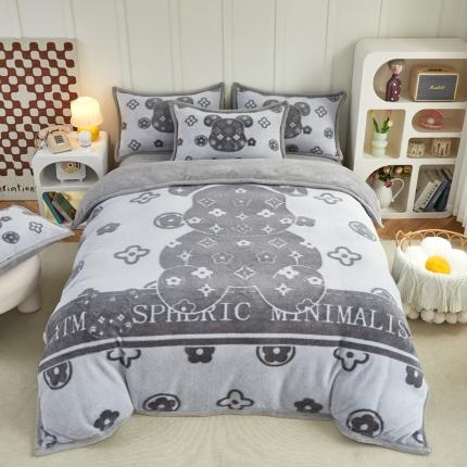 91家纺网 家纺一手货源 找家纺 丝羽坊 2022新款獭兔绒大版提花四件套 快乐熊灰色