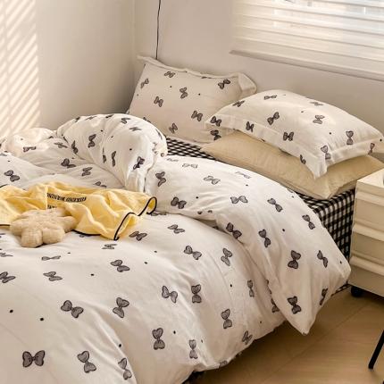 91家纺网 家纺一手货源 找家纺 （总）顾里 2022新款ins少女保暖牛奶绒套件 场景一