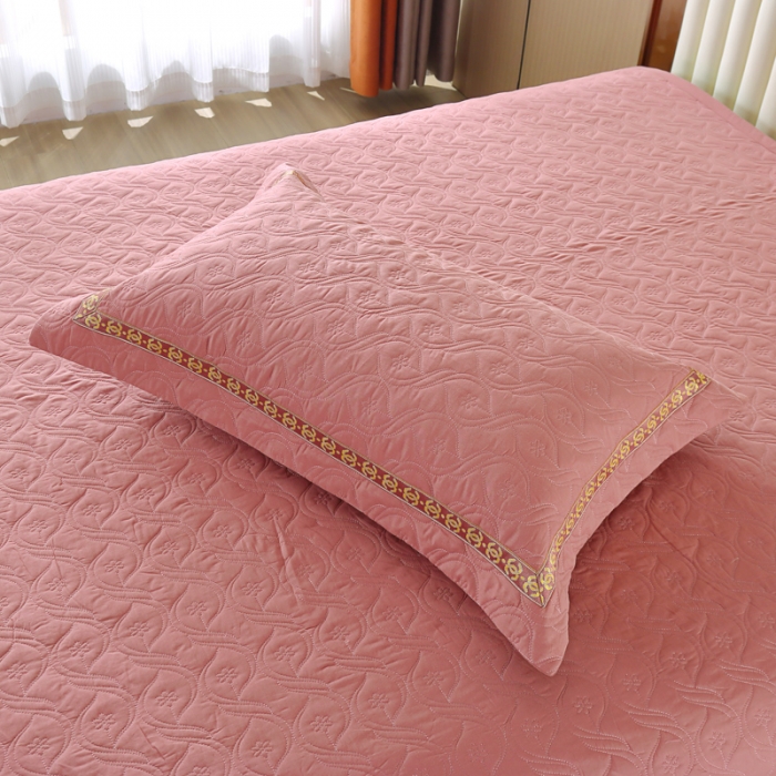 91家纺网 家纺一手货源 找家纺 OL家纺 2022新款纯色全棉夹棉床盖单件三件套 豆沙