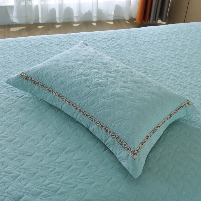 91家纺网 家纺一手货源 找家纺 OL家纺 2022新款纯色全棉夹棉床盖单件三件套 湖兰