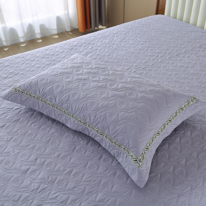 91家纺网 家纺一手货源 找家纺 OL家纺 2022新款纯色全棉夹棉床盖单件三件套 浅紫