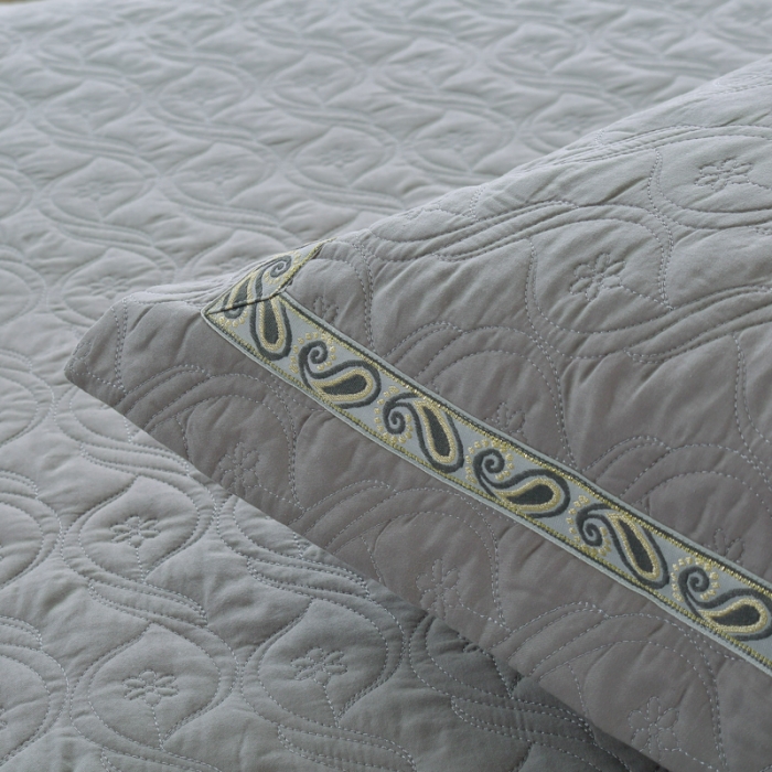 91家纺网 家纺一手货源 找家纺 OL家纺 2022新款纯色全棉夹棉床盖单件三件套 深灰