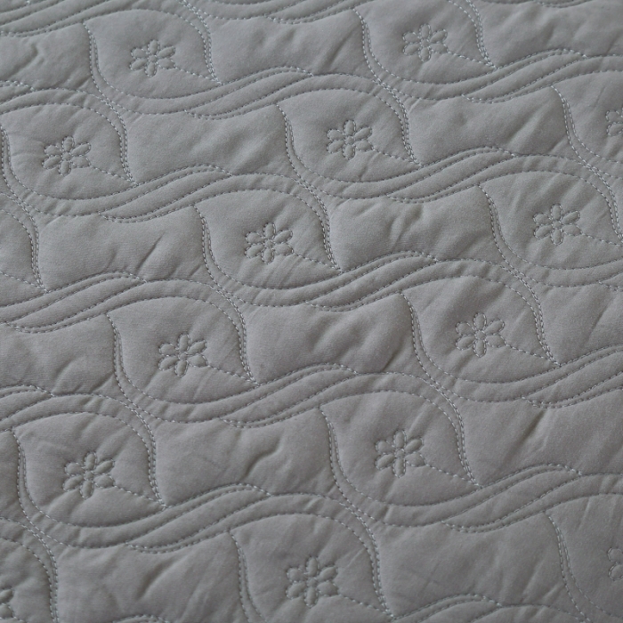 91家纺网 家纺一手货源 找家纺 OL家纺 2022新款纯色全棉夹棉床盖单件三件套 深灰