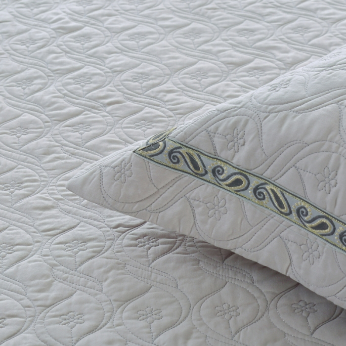 91家纺网 家纺一手货源 找家纺 OL家纺 2022新款纯色全棉夹棉床盖单件三件套 银灰