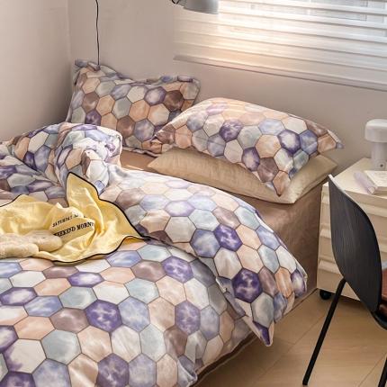 91家纺网 家纺一手货源 找家纺 （总）顾里 2022新款ins少女保暖牛奶绒套件 场景一