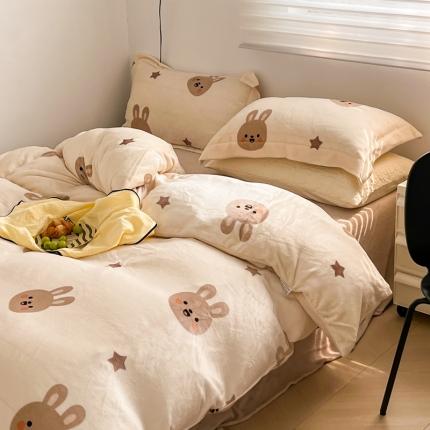 91家纺网 家纺一手货源 找家纺 （总）顾里 2022新款ins少女保暖牛奶绒套件 场景一