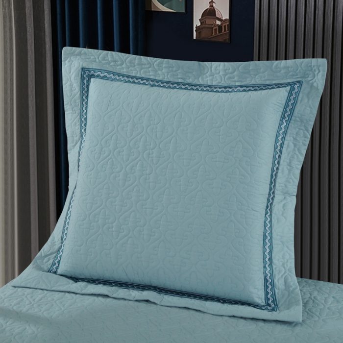 91家纺网 家纺一手货源 找家纺 OL家纺 新款色织欧式丝加棉大提花床裙夹棉四面围布四件套 淡雅如心-水绿