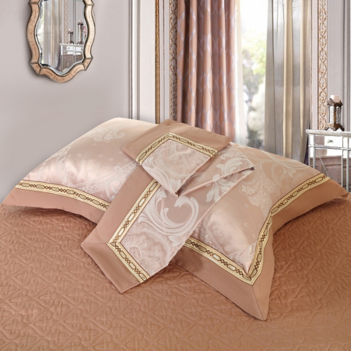 91家纺网 家纺一手货源 找家纺 OL家纺 新款色织欧式丝加棉大提花床裙夹棉四面围布四件套 繁华盛典-米驼