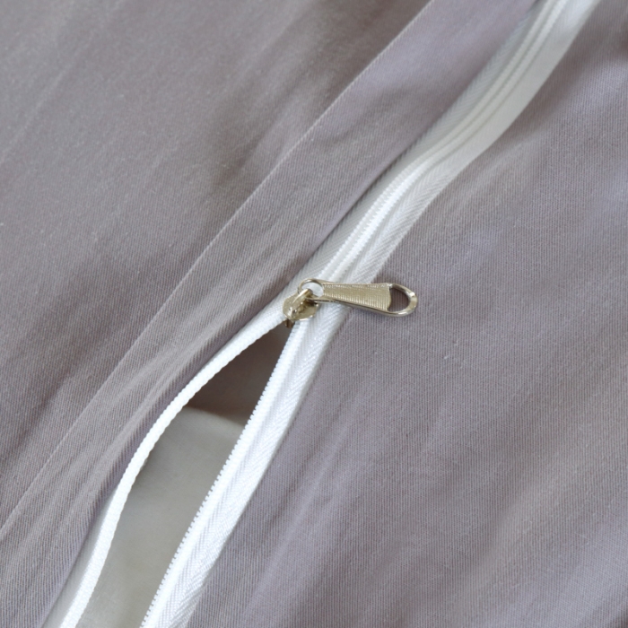 91家纺网 家纺一手货源 找家纺 OL家纺 新款色织欧式丝加棉大提花床裙夹棉四面围布四件套 花语寻梦-灰绿