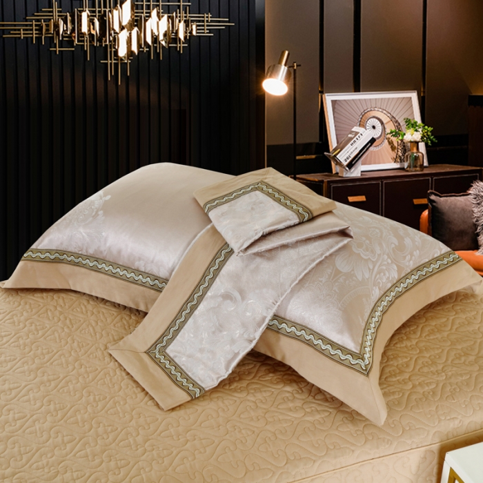 91家纺网 家纺一手货源 找家纺 OL家纺 新款色织欧式丝加棉大提花床裙夹棉四面围布四件套 杰西卡-灰驼