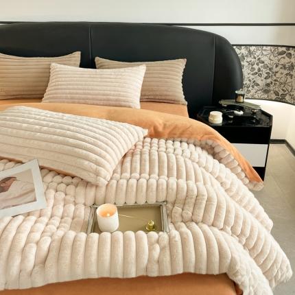 91家纺网 家纺一手货源 找家纺 秀色新品加厚兔毛牛奶绒双面法兰绒撸猫感四件套-克洛伊 粉黛白+浅灰