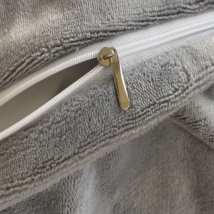 91家纺网 家纺一手货源 找家纺 秀色新品加厚兔毛牛奶绒双面法兰绒撸猫感四件套-克洛伊 粉黛白+浅灰