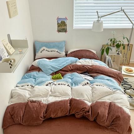 91家纺网 家纺一手货源 找家纺 （总）柚子 2022新款现代空间牛奶绒四件套