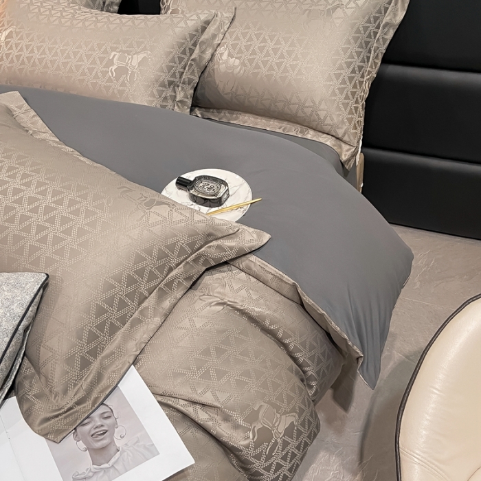 91家纺网 家纺一手货源 找家纺 遇见家居生活馆 2023新款水洗贡缎提花四件套 柏林-深灰