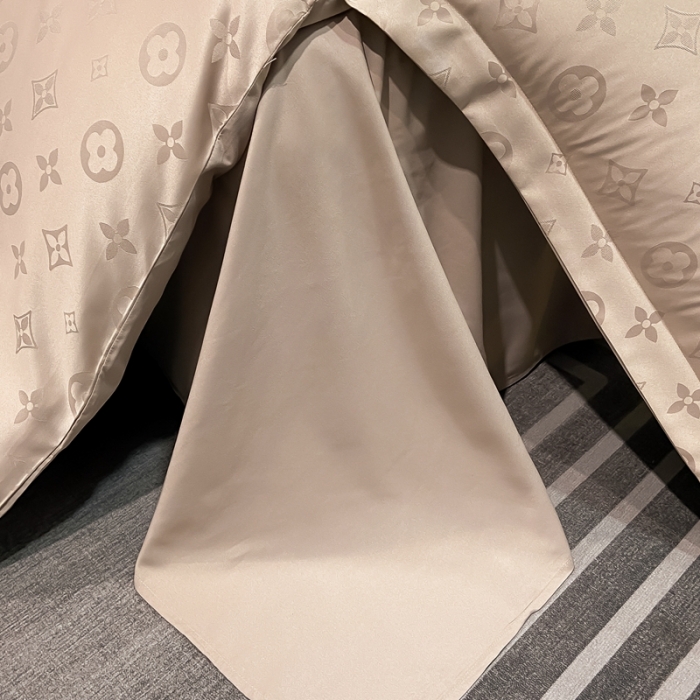 91家纺网 家纺一手货源 找家纺 遇见家居生活馆 2023新款水洗贡缎提花四件套 柏林-香槟金