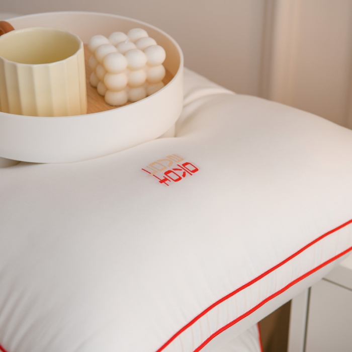 91家纺网 家纺一手货源 找家纺 （总）伟邦 2023新款心心相印婚庆羽丝绒枕