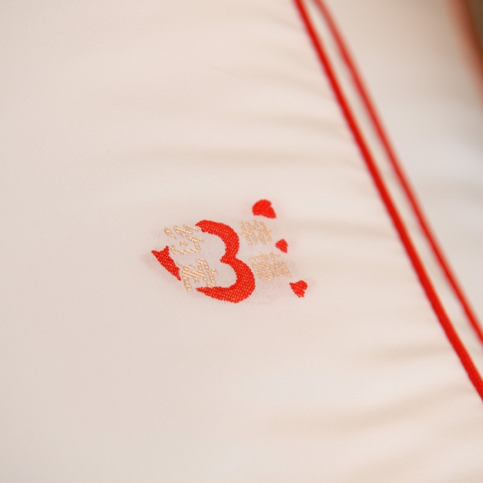 91家纺网 家纺一手货源 找家纺 （总）伟邦 2023新款心心相印婚庆羽丝绒枕