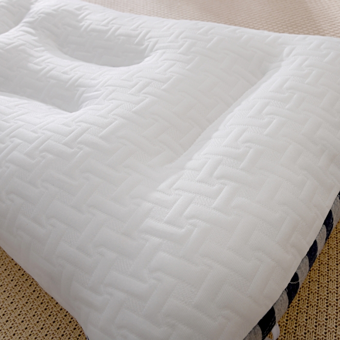 91家纺网 家纺一手货源 找家纺 轻奢SPA按摩枕芯 针织棉柔软透气健康枕头 护颈可水洗