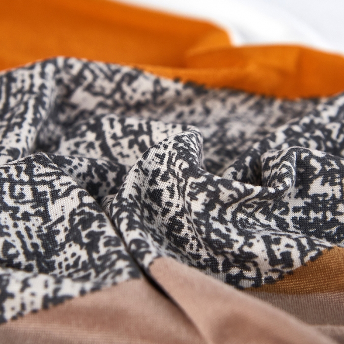 91家纺网 家纺一手货源 找家纺 （总）共鸣 2022新款牛奶丝印花系列双人沙发套