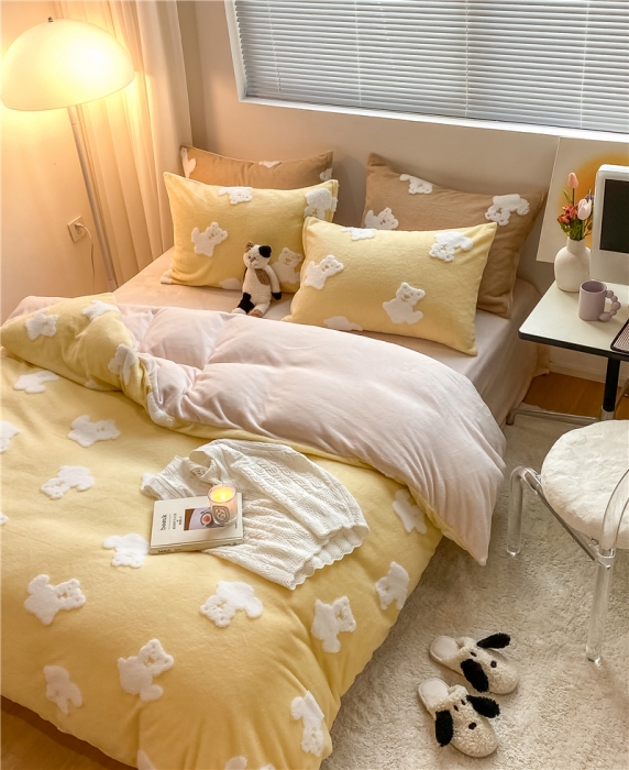 91家纺网 家纺一手货源 找家纺 棉眠 2022新款牛奶绒四件套冬日熊熊系列 冬日熊-黄