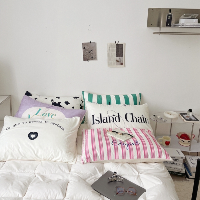 91家纺网 家纺一手货源 找家纺 （总）圆岛家纺 2022新款ins风混搭牛奶绒枕套单品