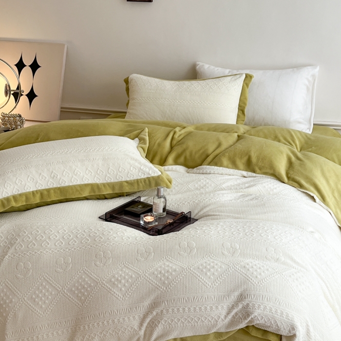 91家纺网 家纺一手货源 找家纺 总 圆岛 2022新款四色入3D雕花牛奶绒保暖四件套 风格一