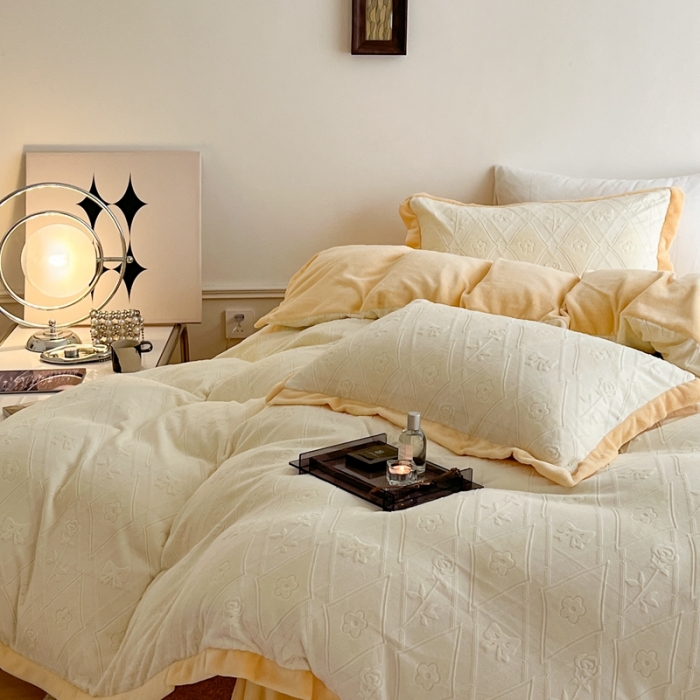 91家纺网 家纺一手货源 找家纺 圆岛 2022新款四色入3D雕花牛奶绒保暖四件套 风格一 奶橙